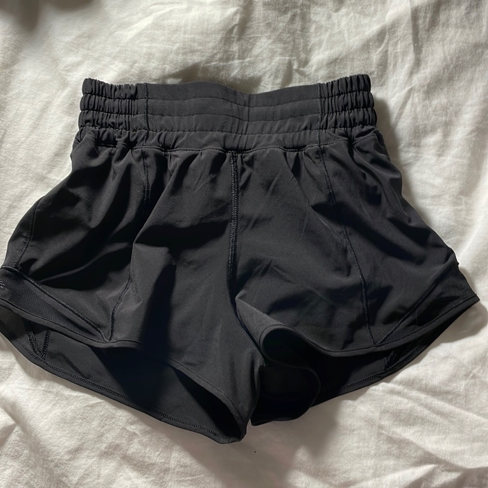 Lululemon hotty hot shorts